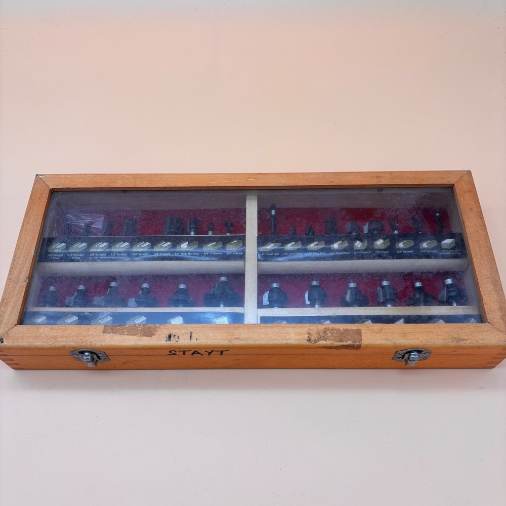 30 Piece Carbide Tipped Router Bit Set Woodworking Tools in Wooden Case